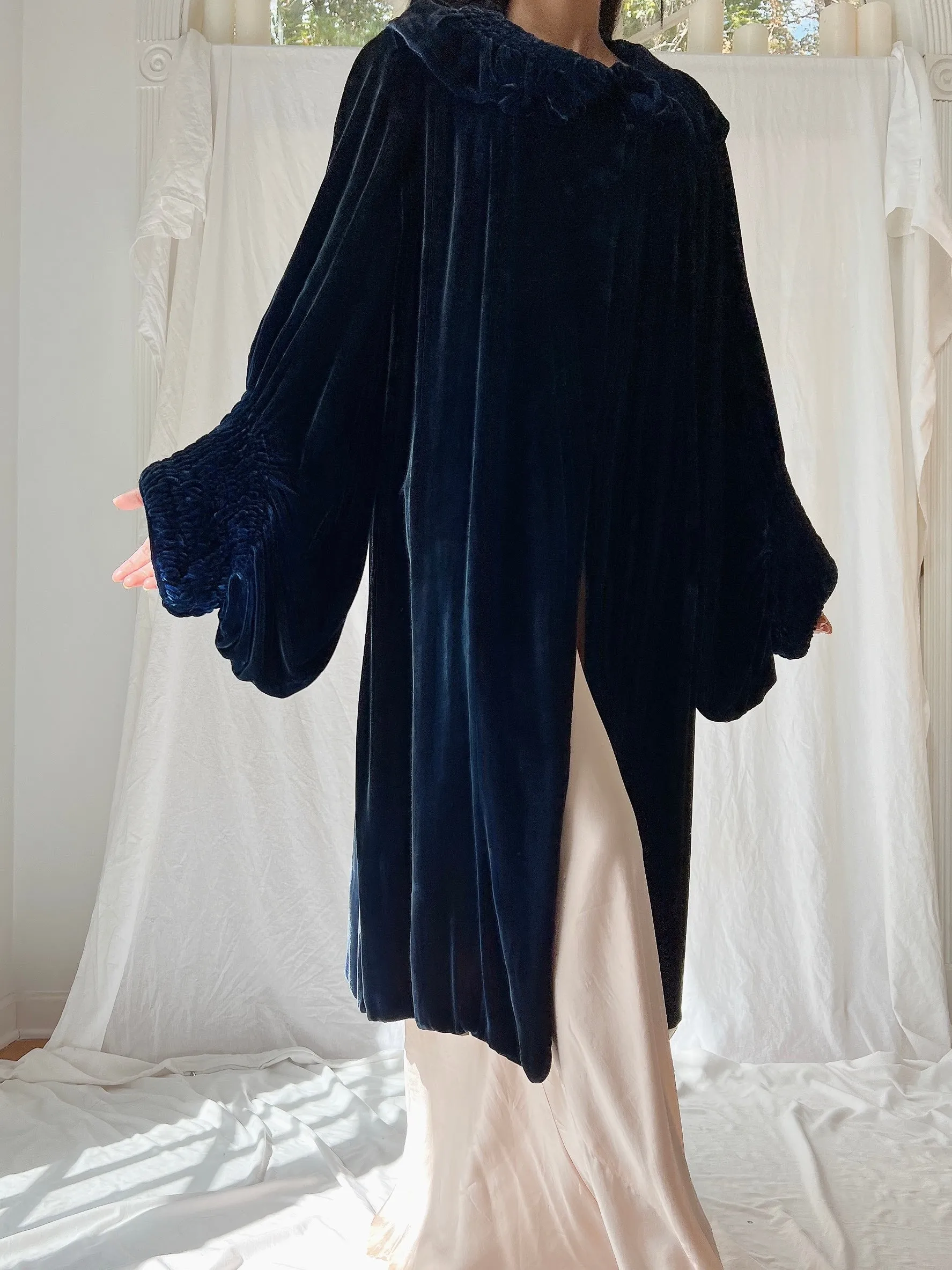 1920s Silk Velvet Coat - S/M