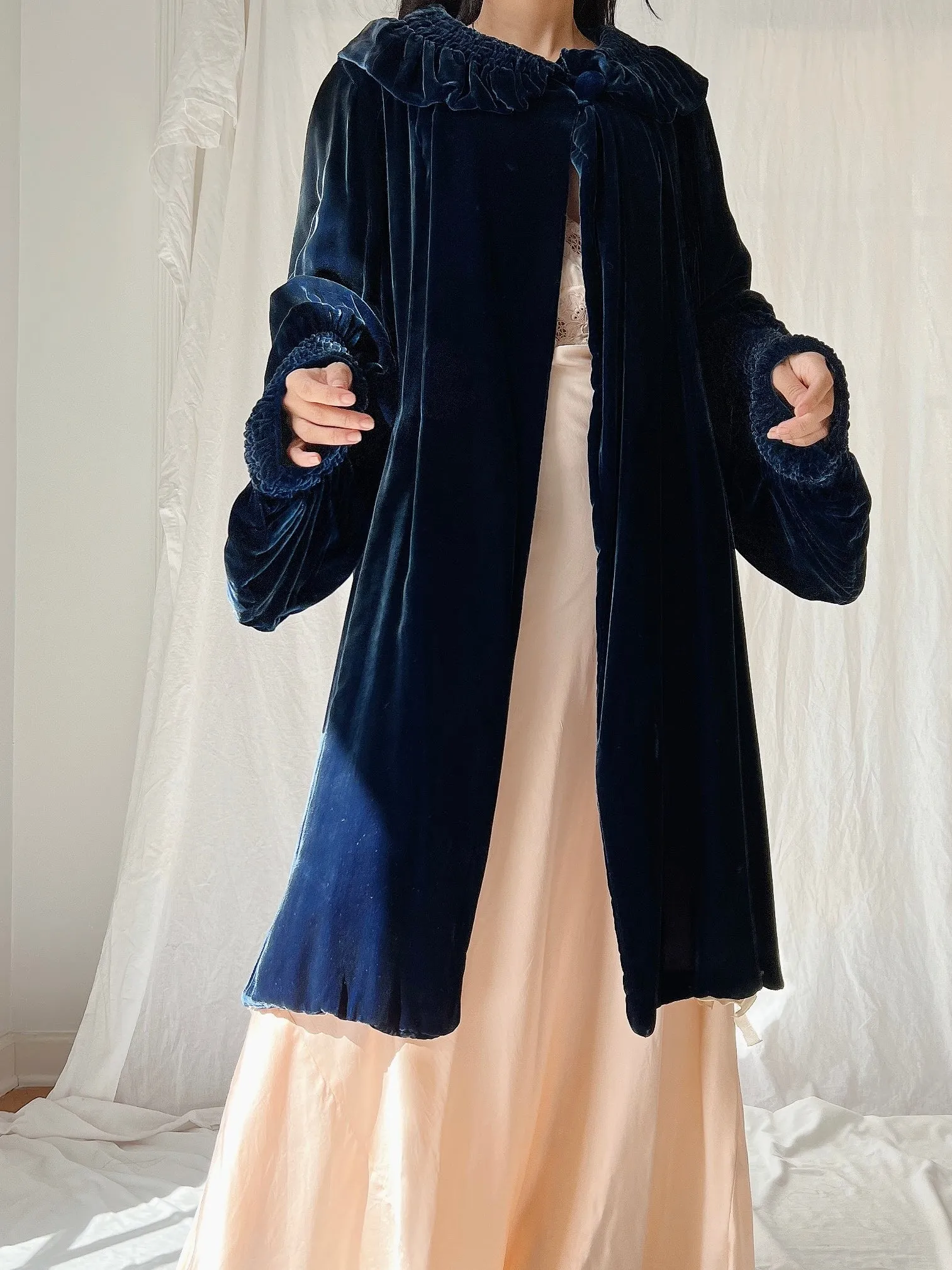 1920s Silk Velvet Coat - S/M