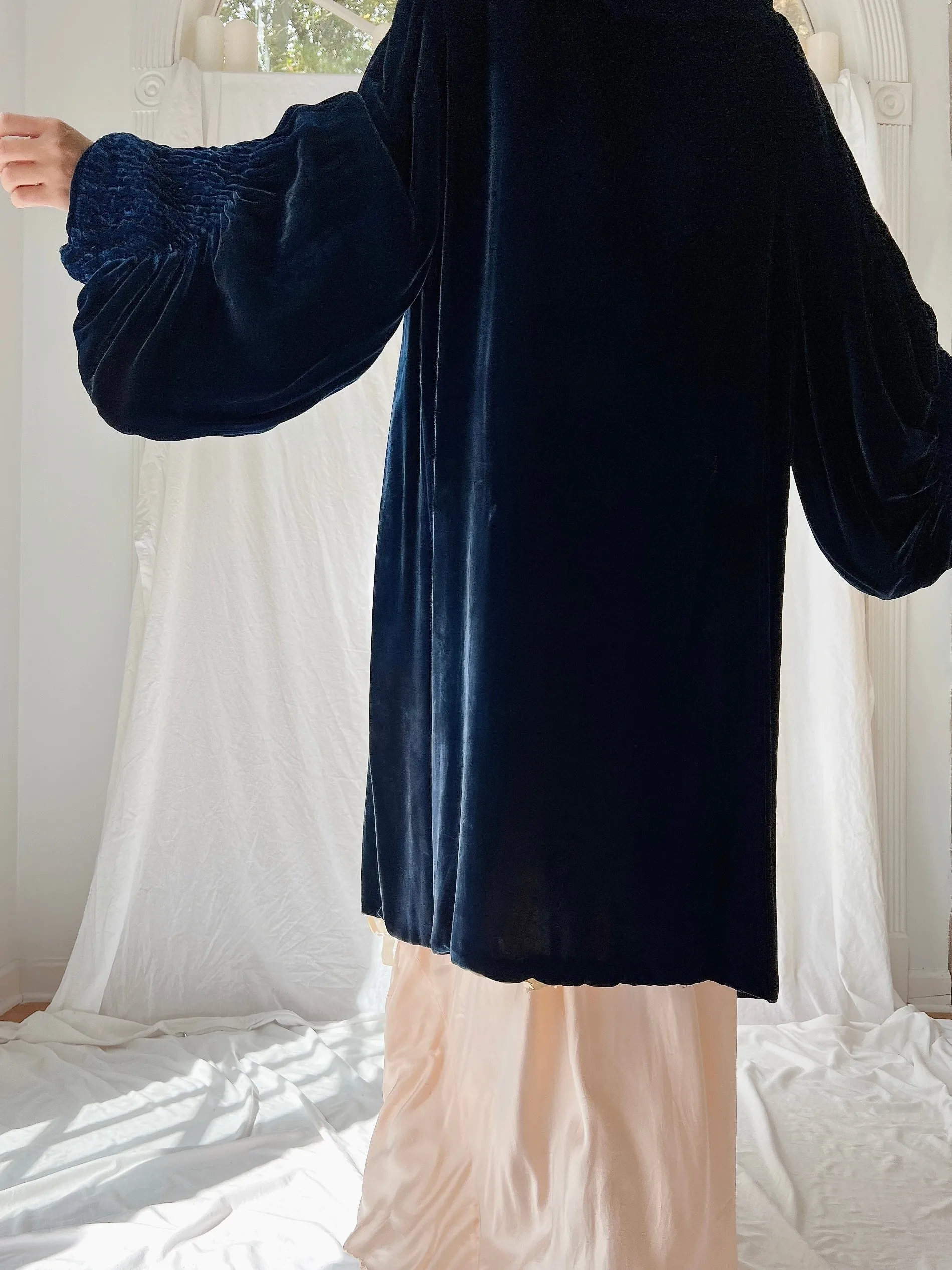 1920s Silk Velvet Coat - S/M