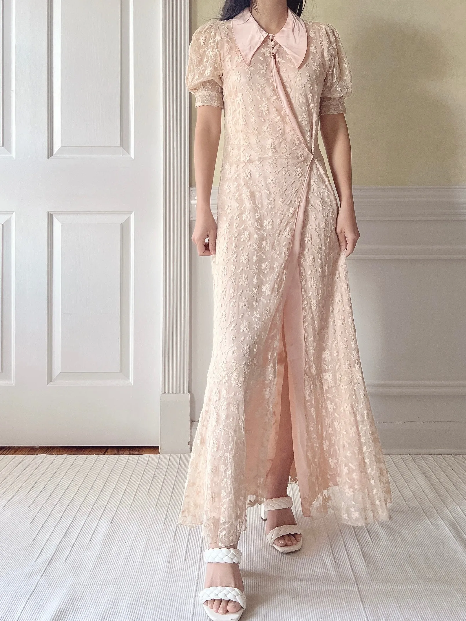 1930s Peach Needle Lace Dressing Gown  - XS/S