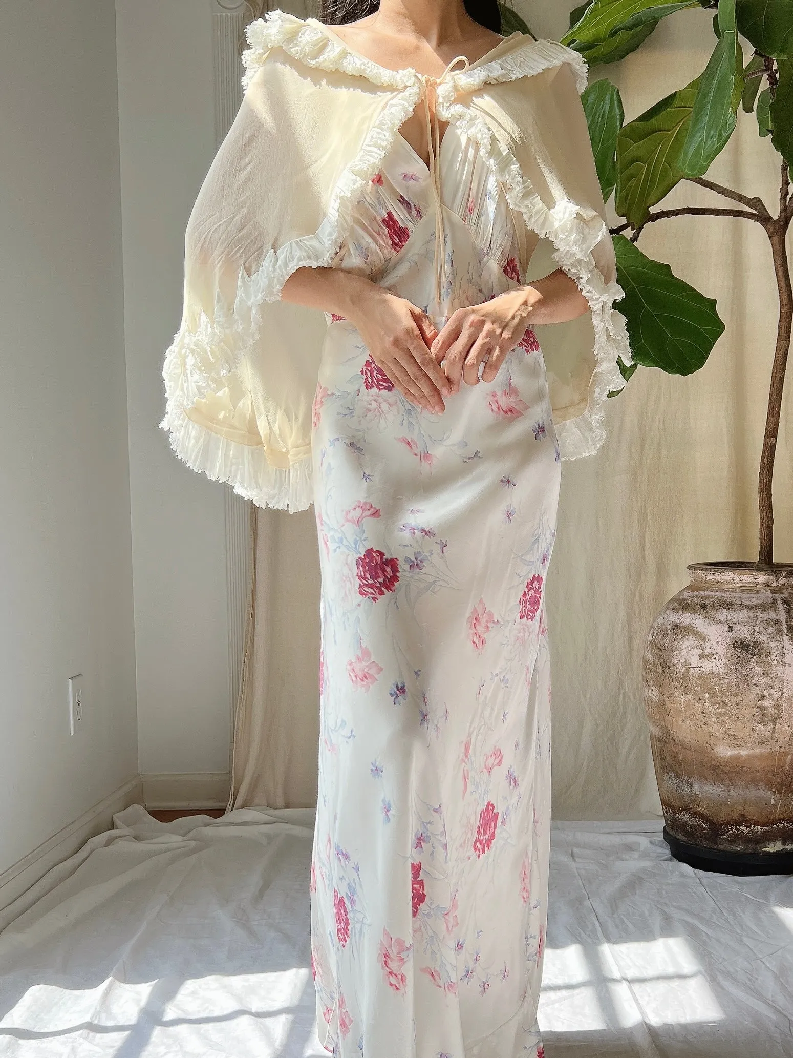 1930s Silk Cape Jacket - OSFM
