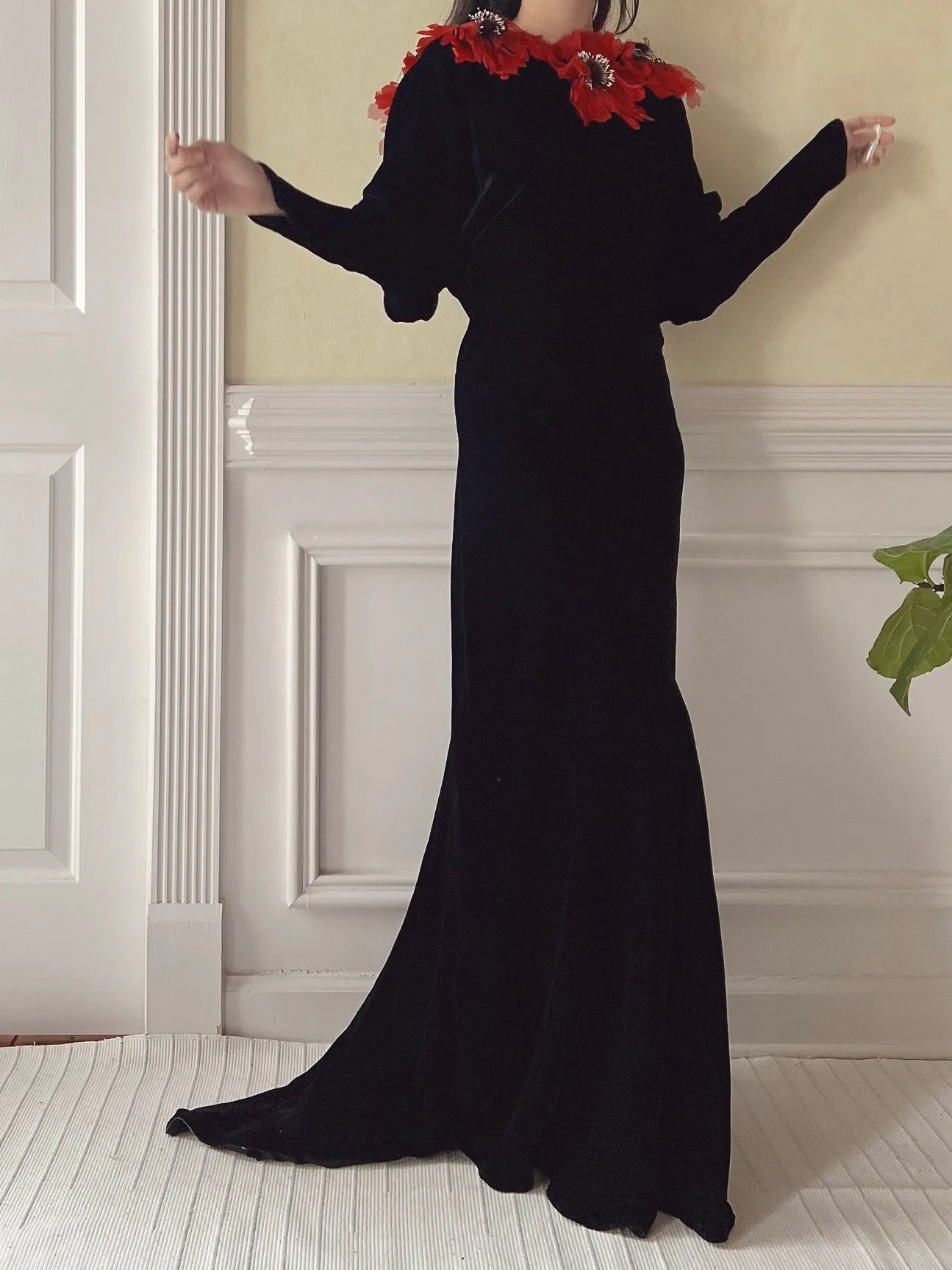 1930s Silk Velvet Gown - S/M