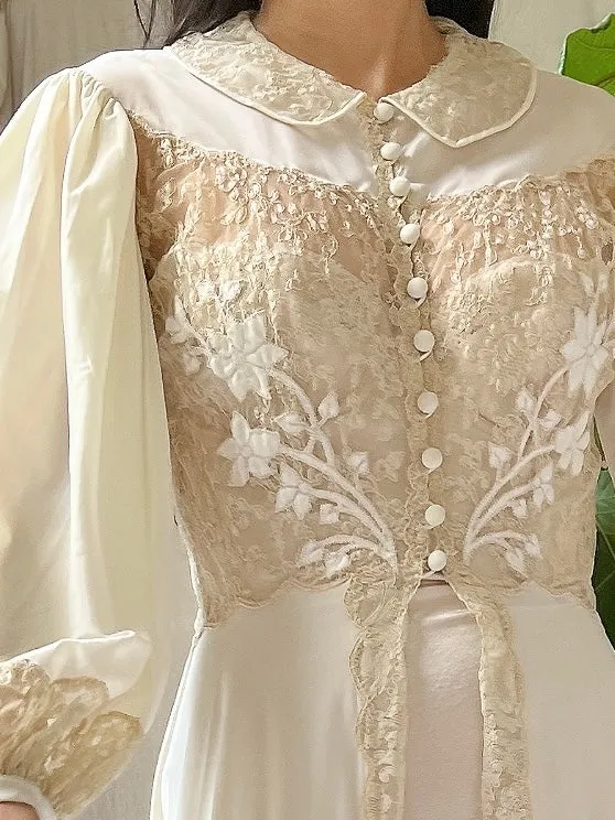 1940s Lace and Nylon Puff Sleeve Dressing Gown - XS