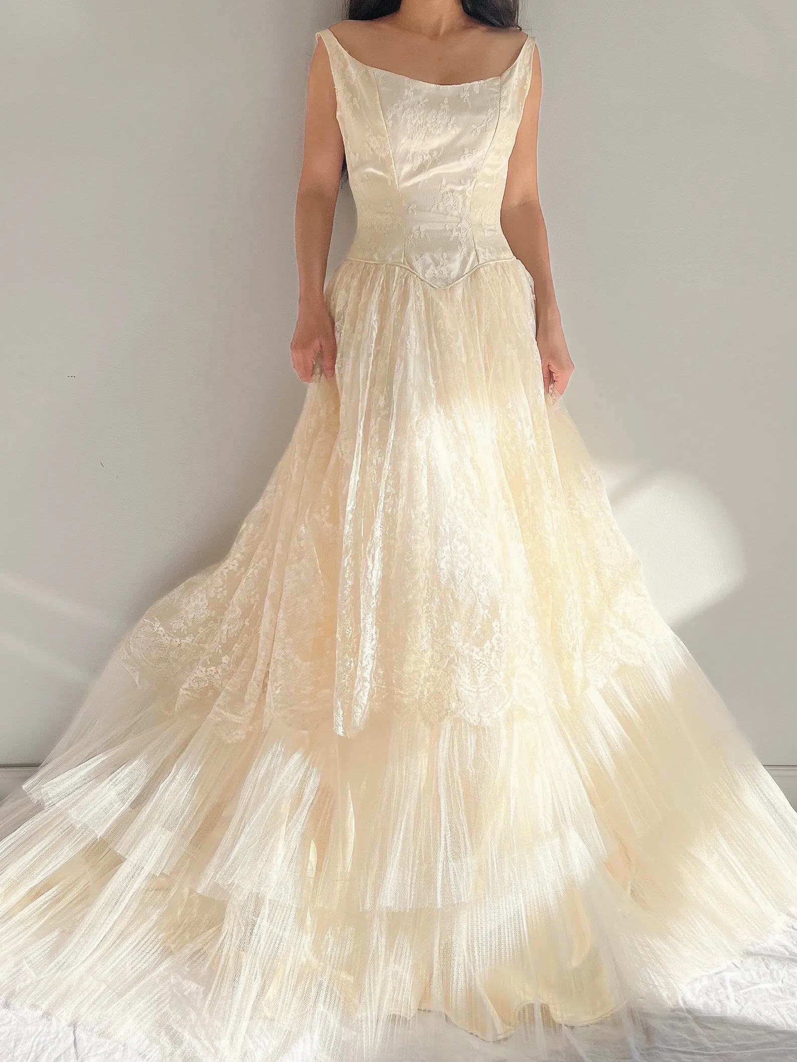 1950s Lace and Tulle Gown - XS/S