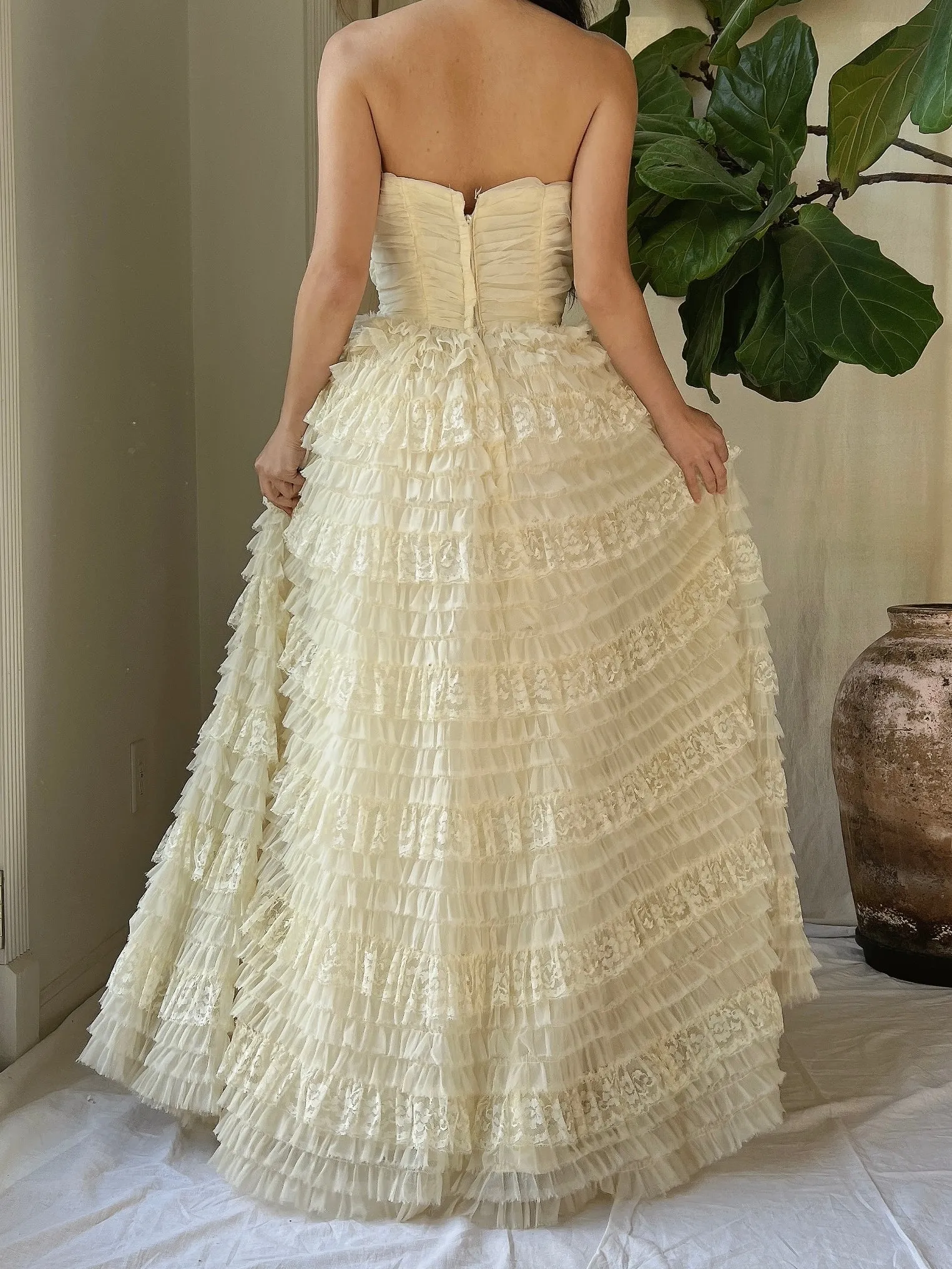 1950s Nylon and Lace Ruffle Dress - XS