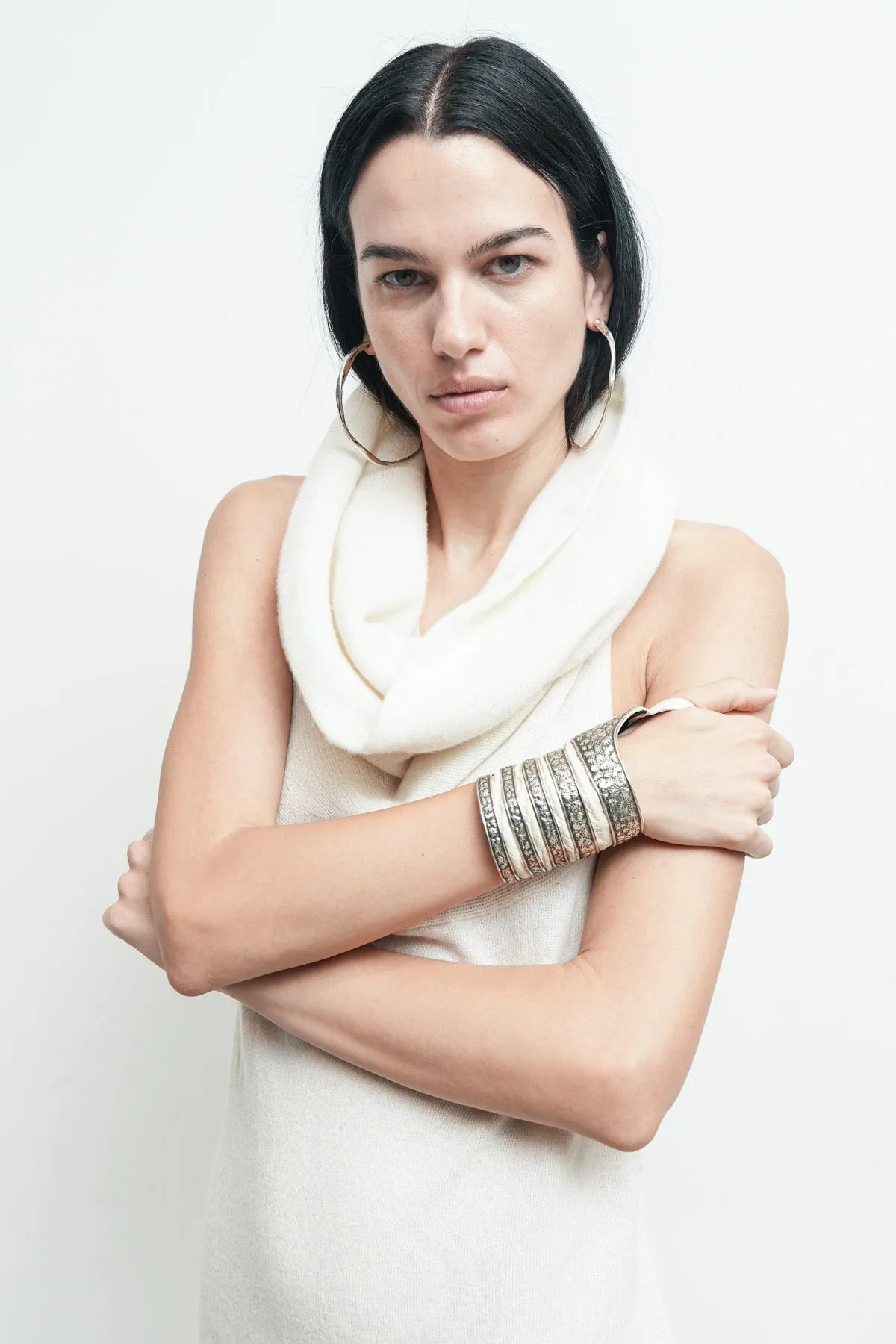 4 Band Cuff
