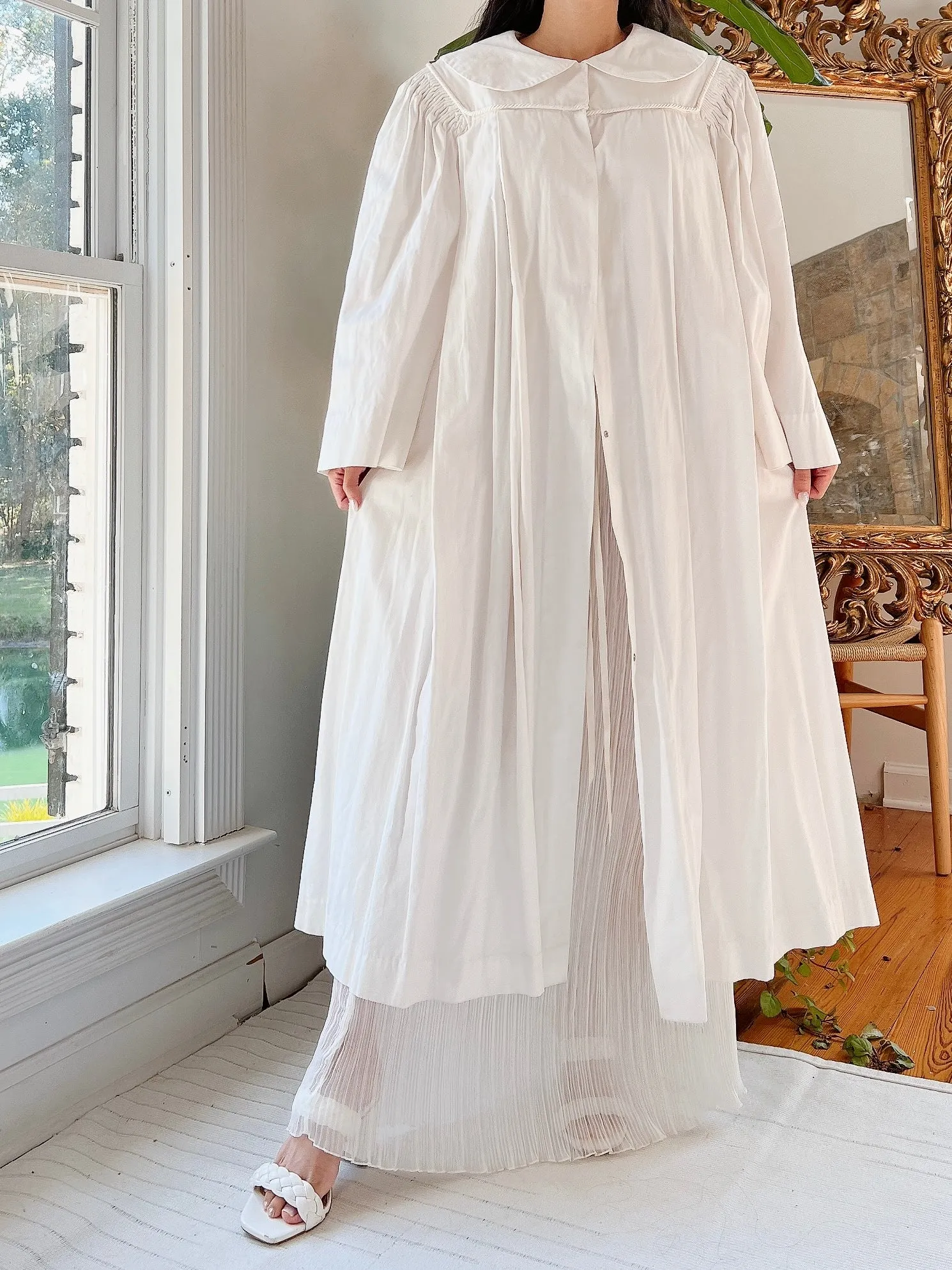 Antique Linen Graduation Robe - OSFM
