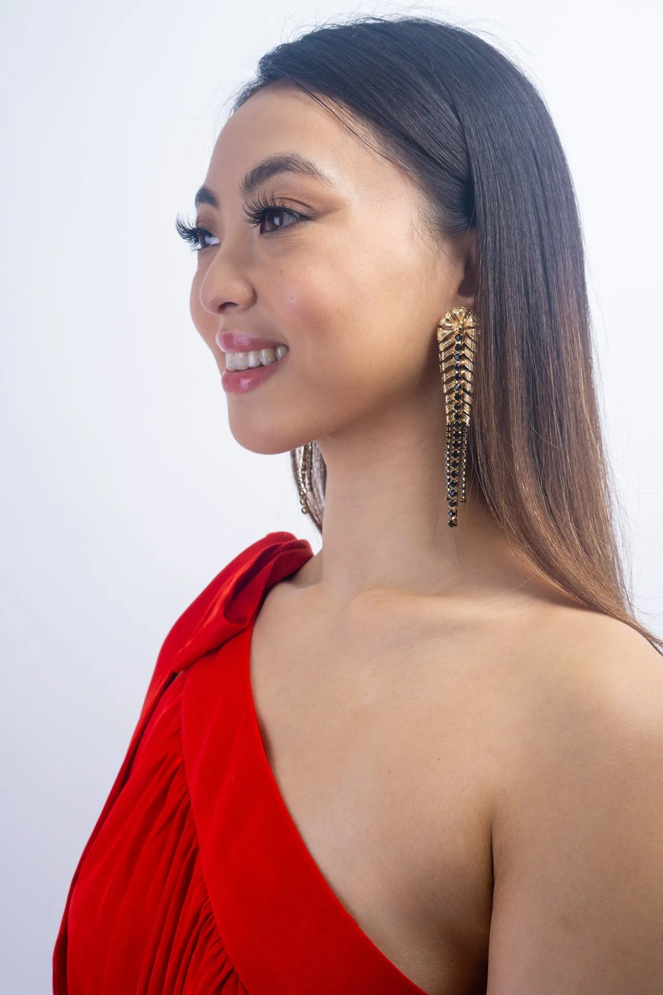 Black Diamond Earrings Alloy Diamond Leaf Earrings