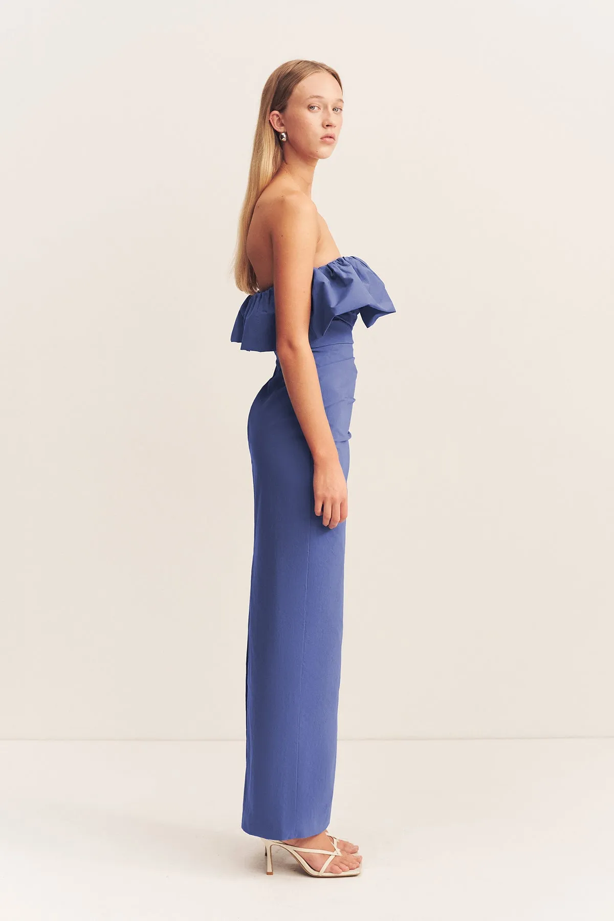 CAMPBELL STRAPLESS BUBBLE MAXI DRESS - WAVE BLUE