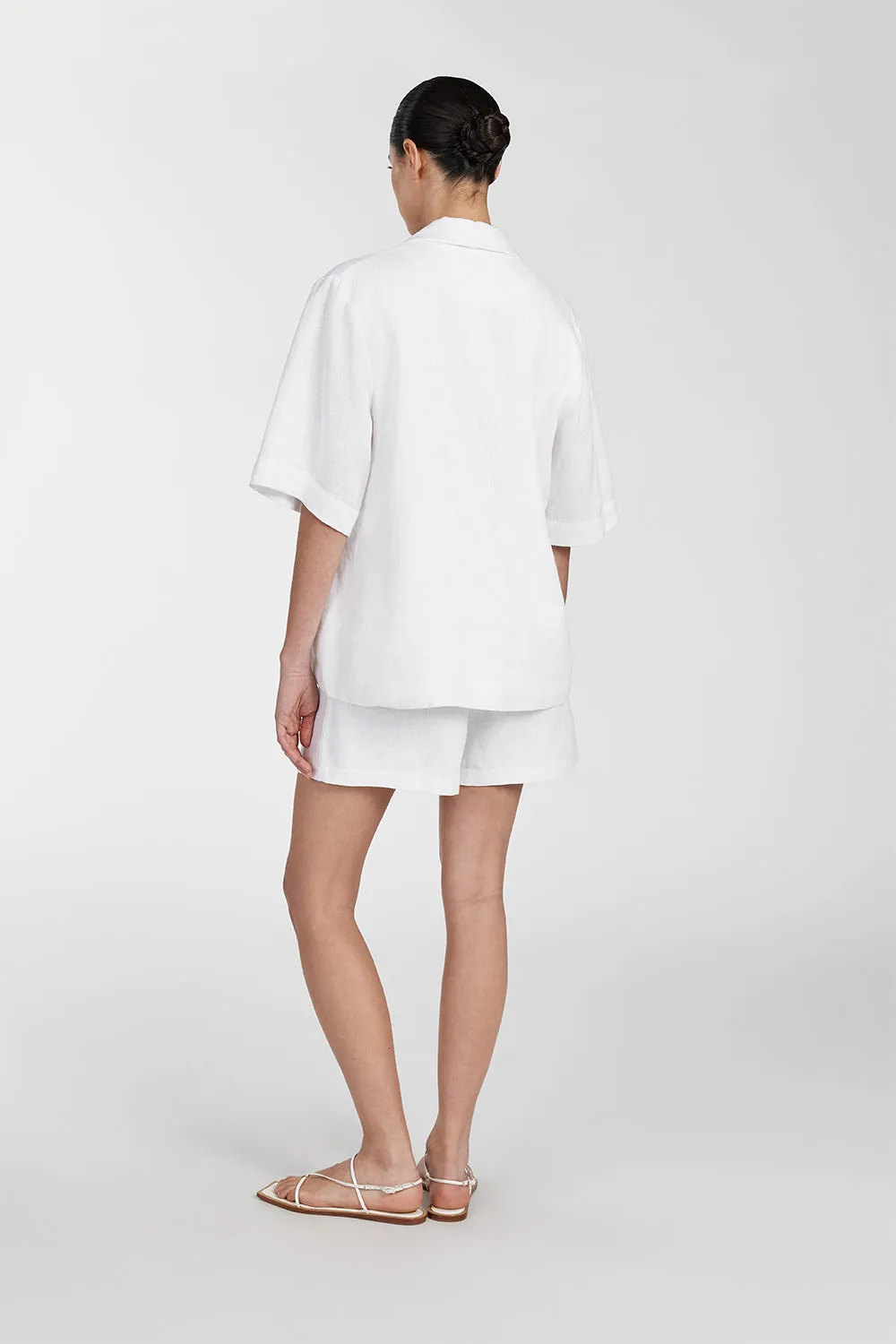 CORY WHITE LINEN SHORT