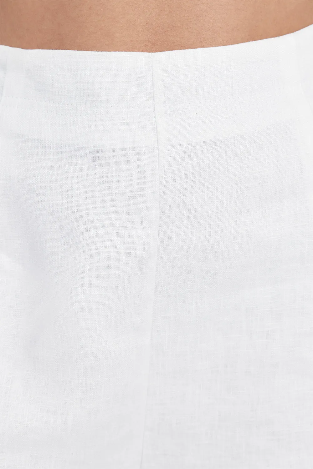 CORY WHITE LINEN SHORT