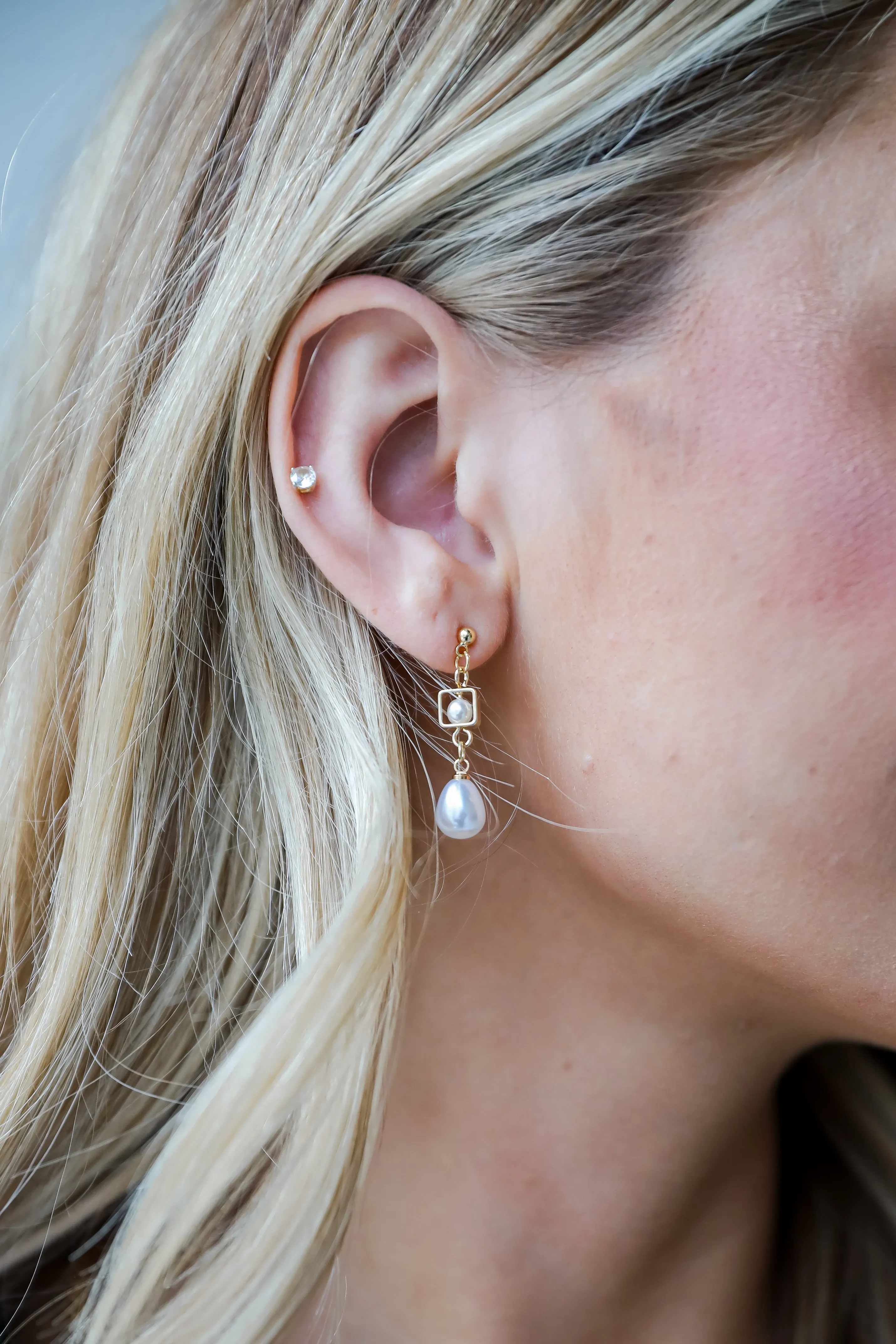 FINAL SALE - Catherine Gold Pearl Drop Earrings