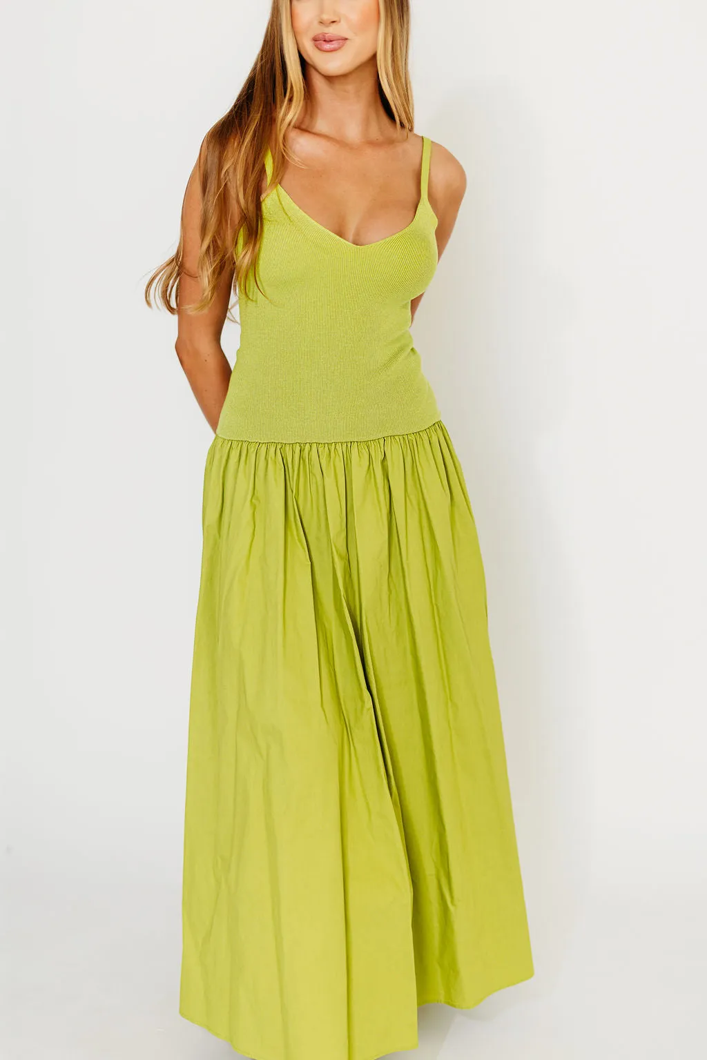 Gaby V-Neck Sleeveless Mixed Media Midi Dress in Green