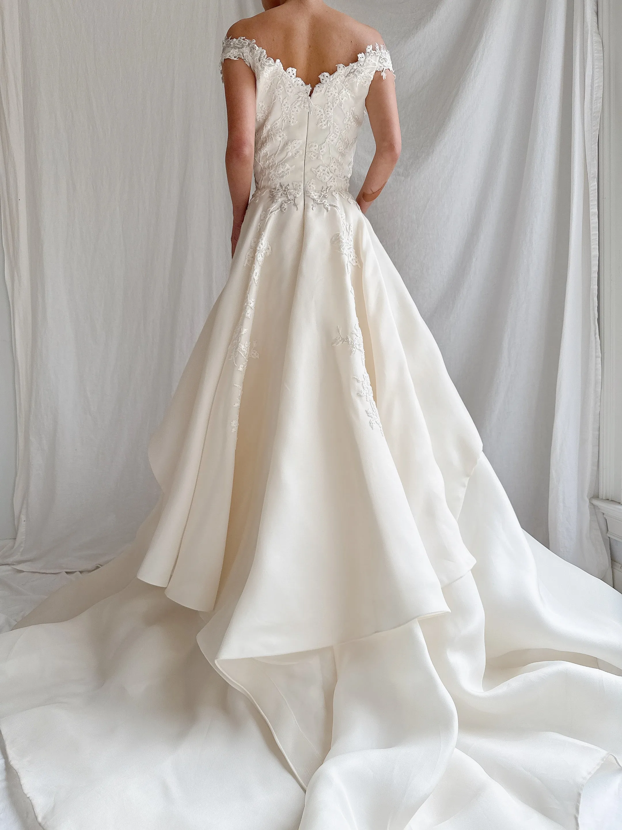 Liancarlo Couture Silk Organza Layered Gown - S/6