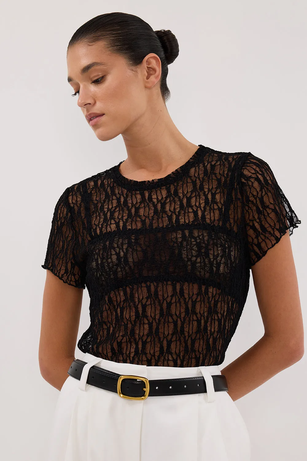 LIZZIE BLACK LACE CAP SLEEVE TOP