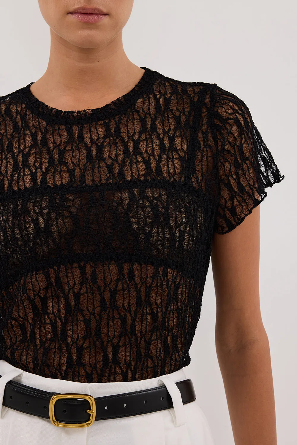 LIZZIE BLACK LACE CAP SLEEVE TOP