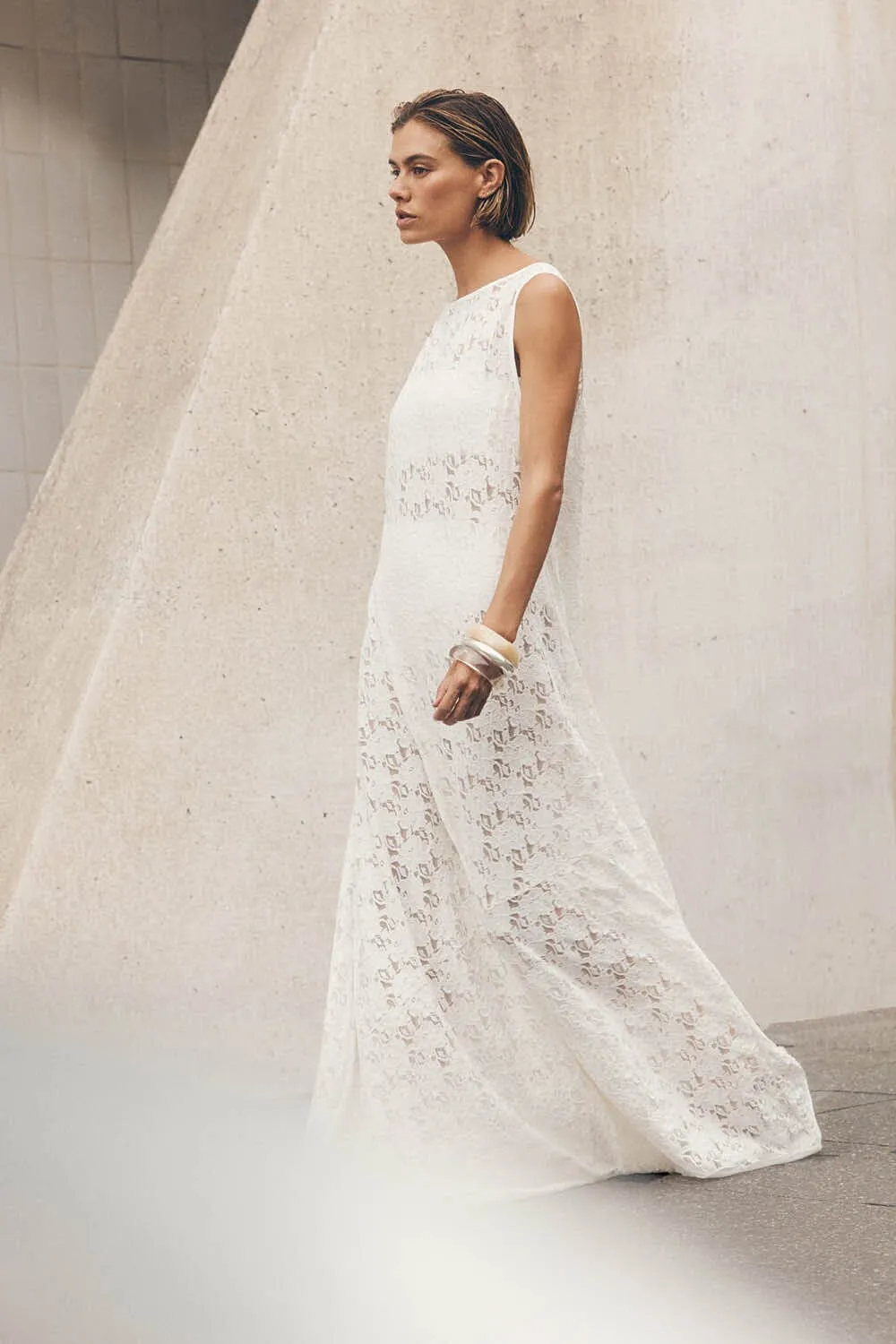 LOULA WHITE LACE MIDI DRESS