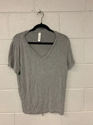 Outlet 7218 - Latched Mama Go-To V-Neck Nursing Tee - Light Grey - Extra Large