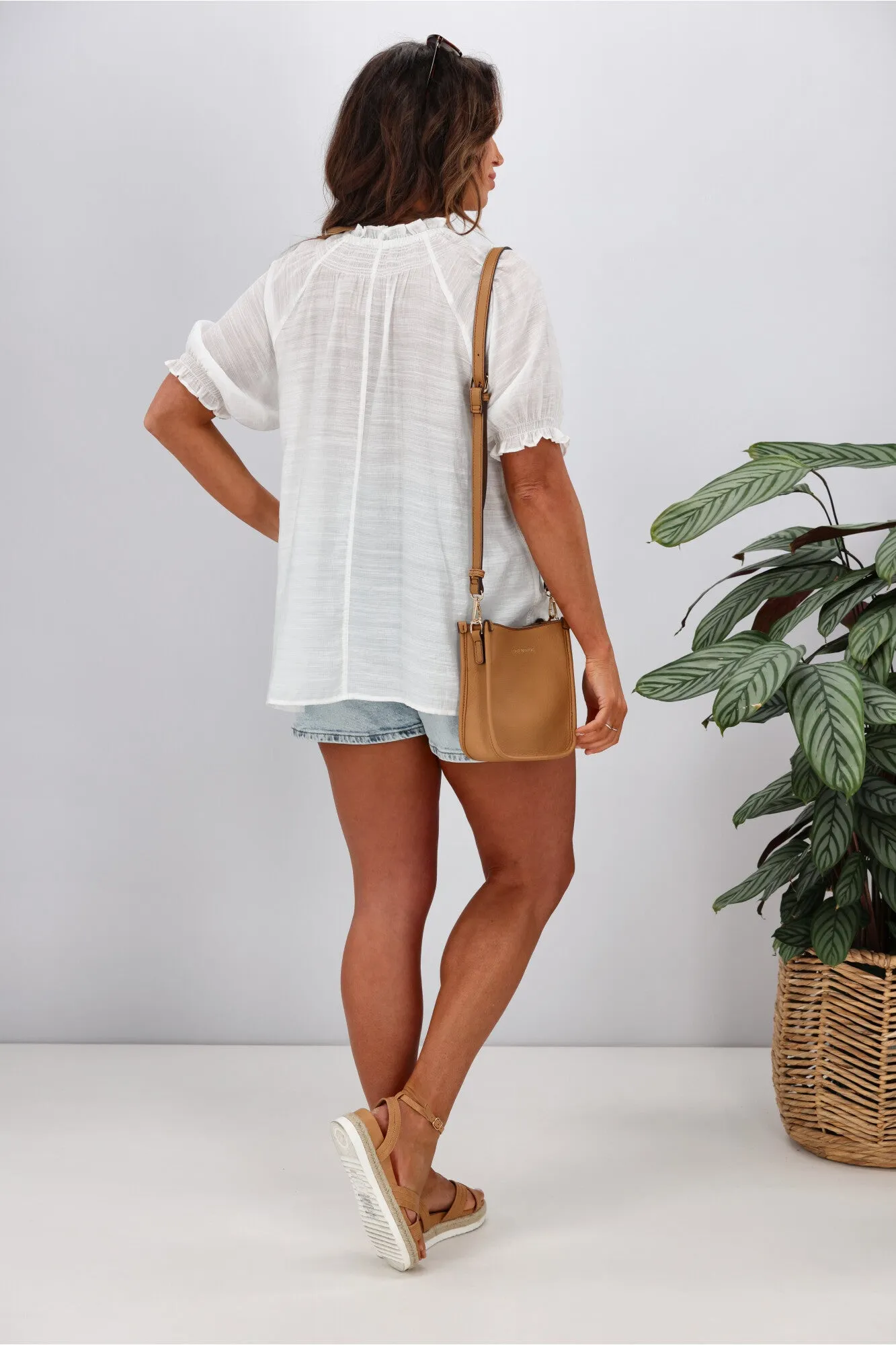 Shine On Label Alephi Textured Puff Sleeve Top Ivory