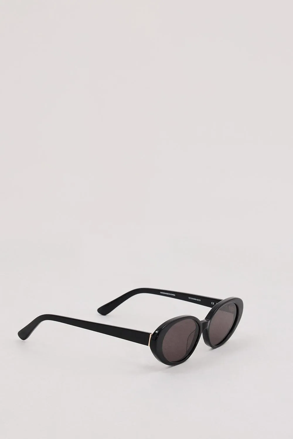VELVET CANYON BLACK POET SUNGLASSES