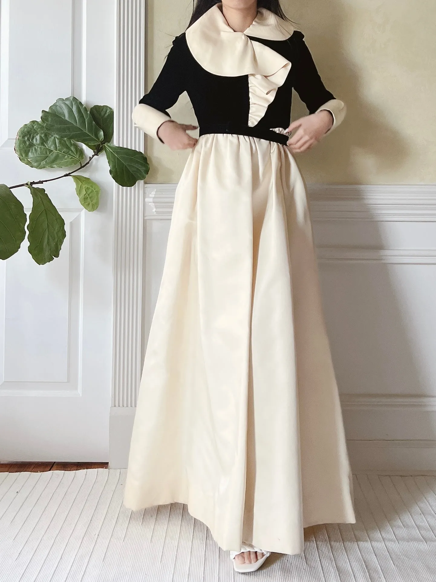 Vintage Geoffrey Beene Satin and Velvet Dress - XS