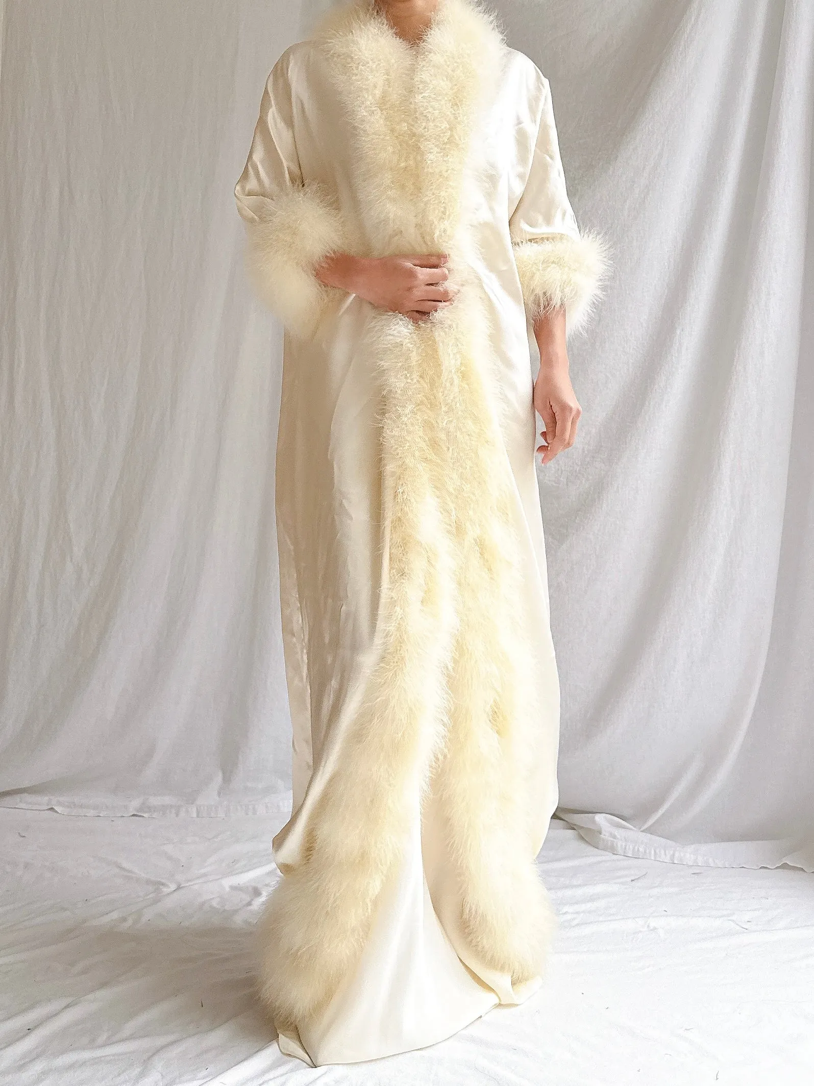 Vintage Ivory Marabou Feather Duster