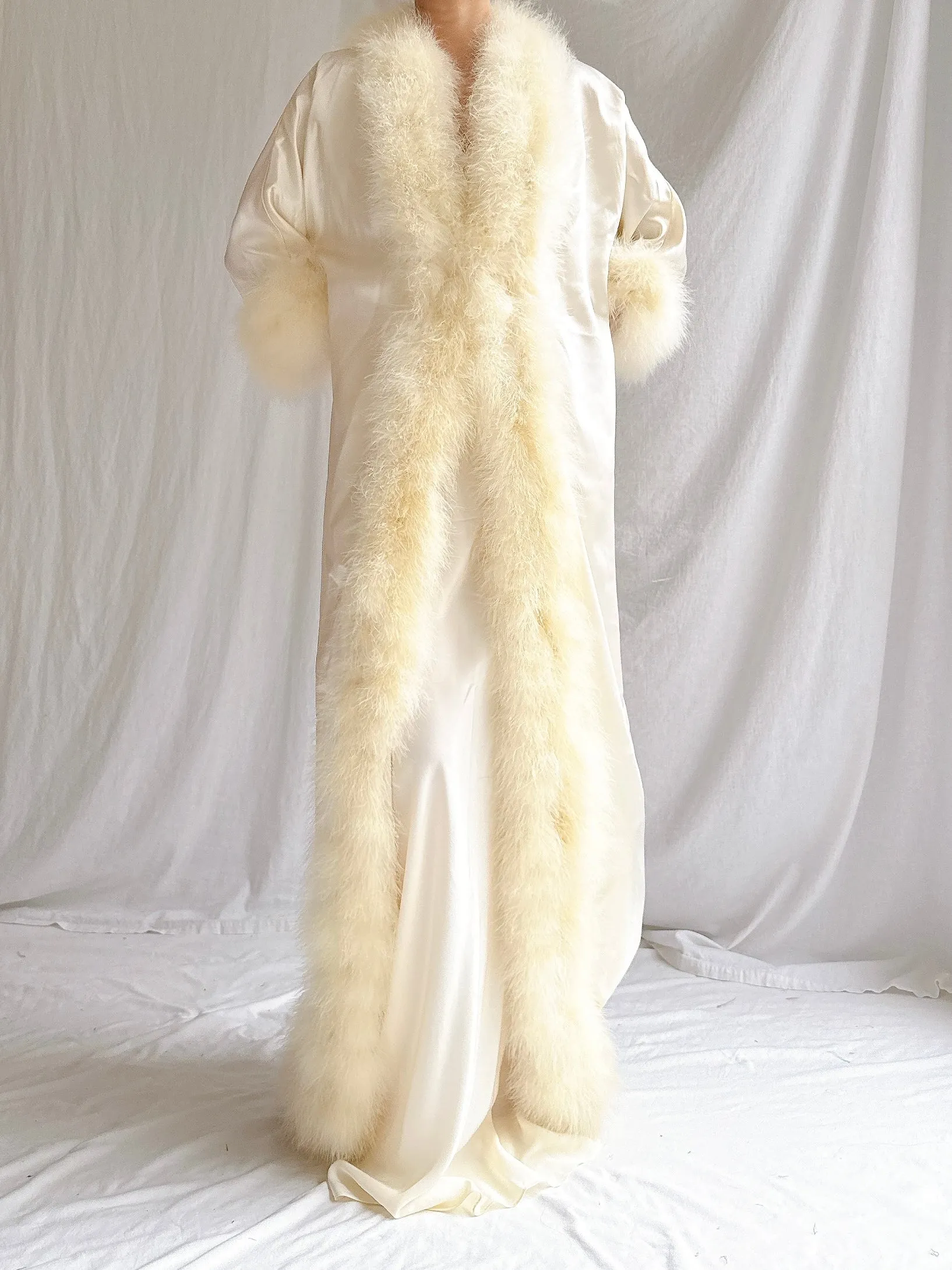 Vintage Ivory Marabou Feather Duster