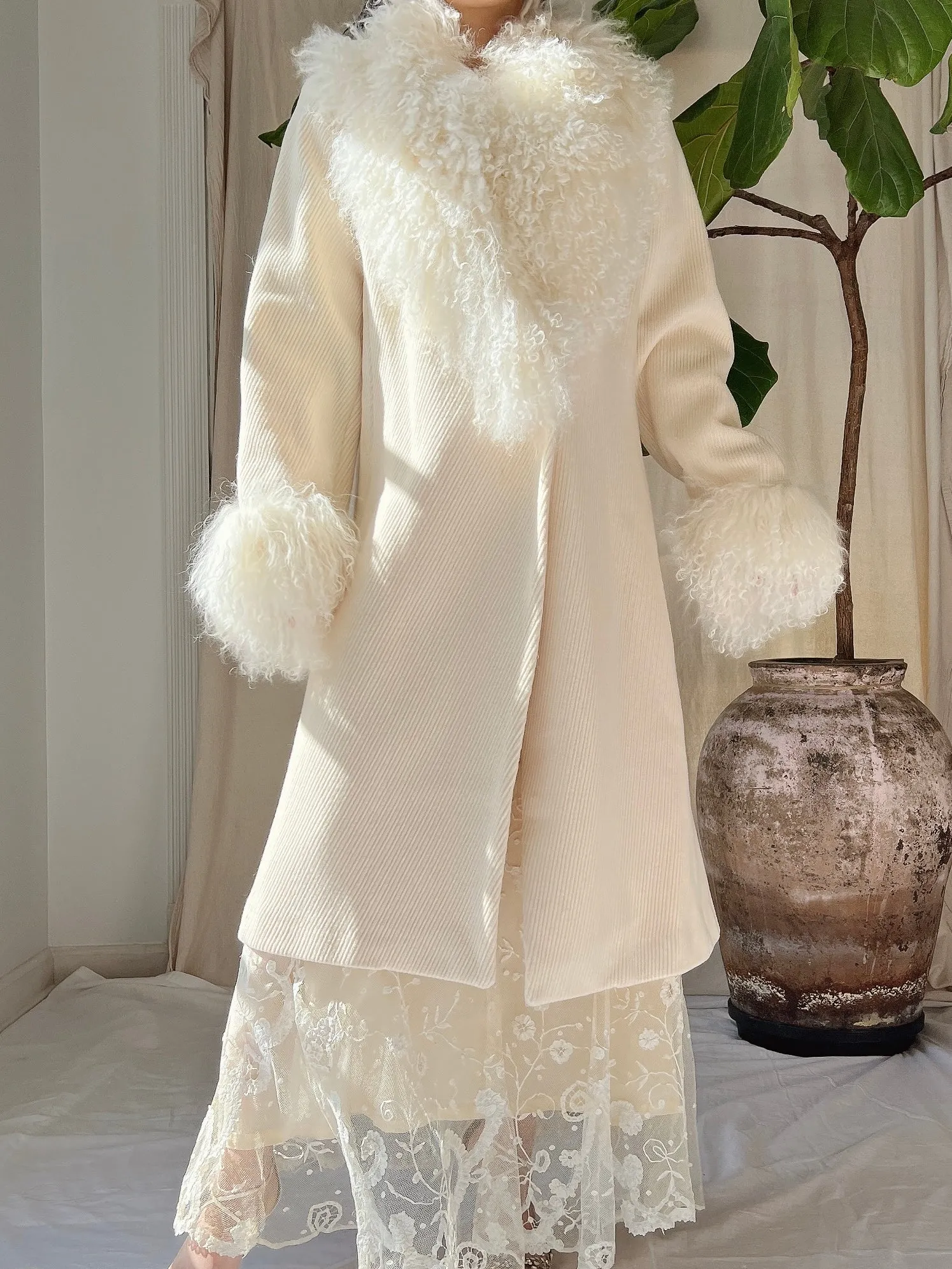 Vintage Ivory Sheared Coat - M