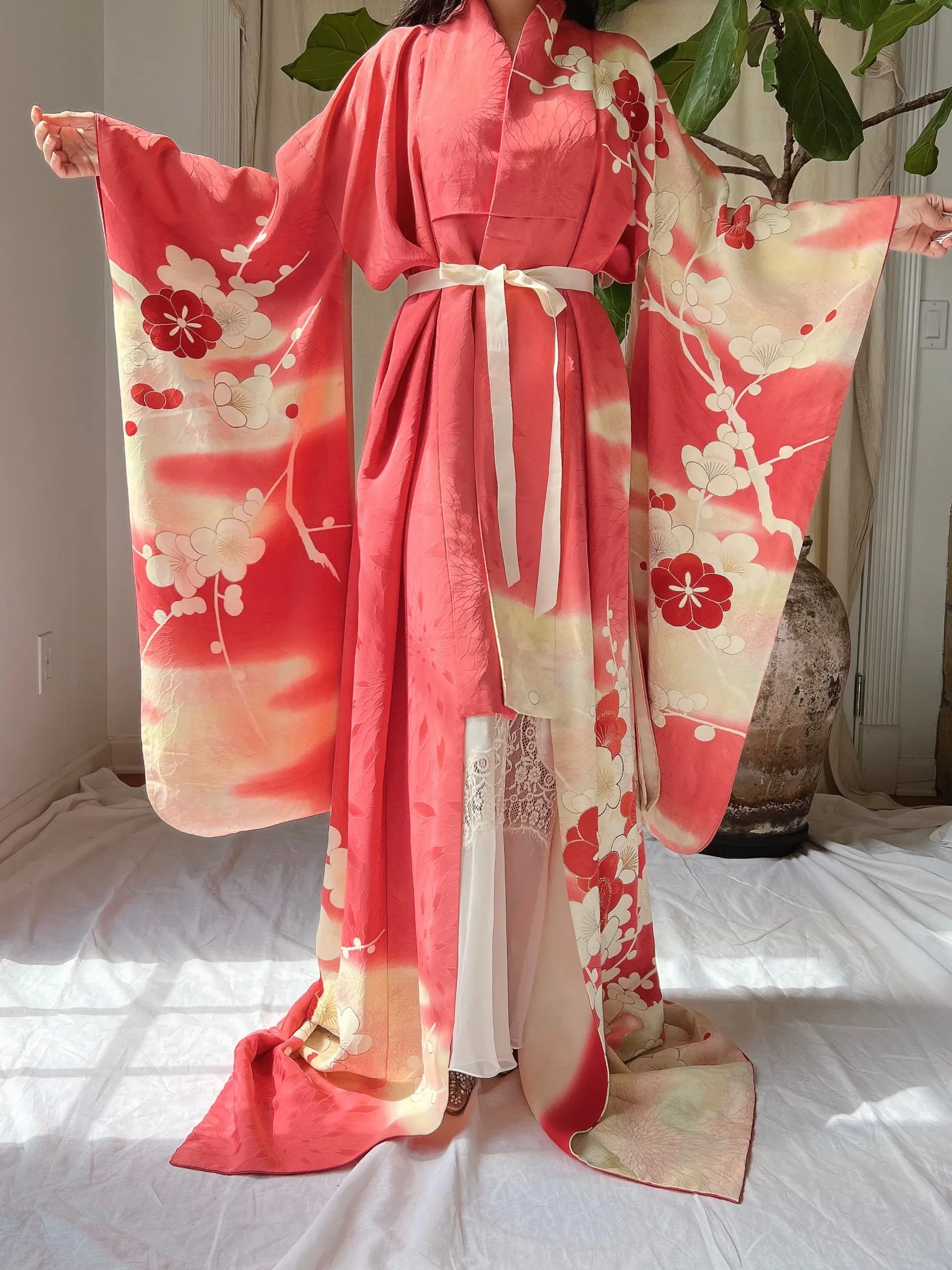 Vintage Silk Floral Kimono - OSFM