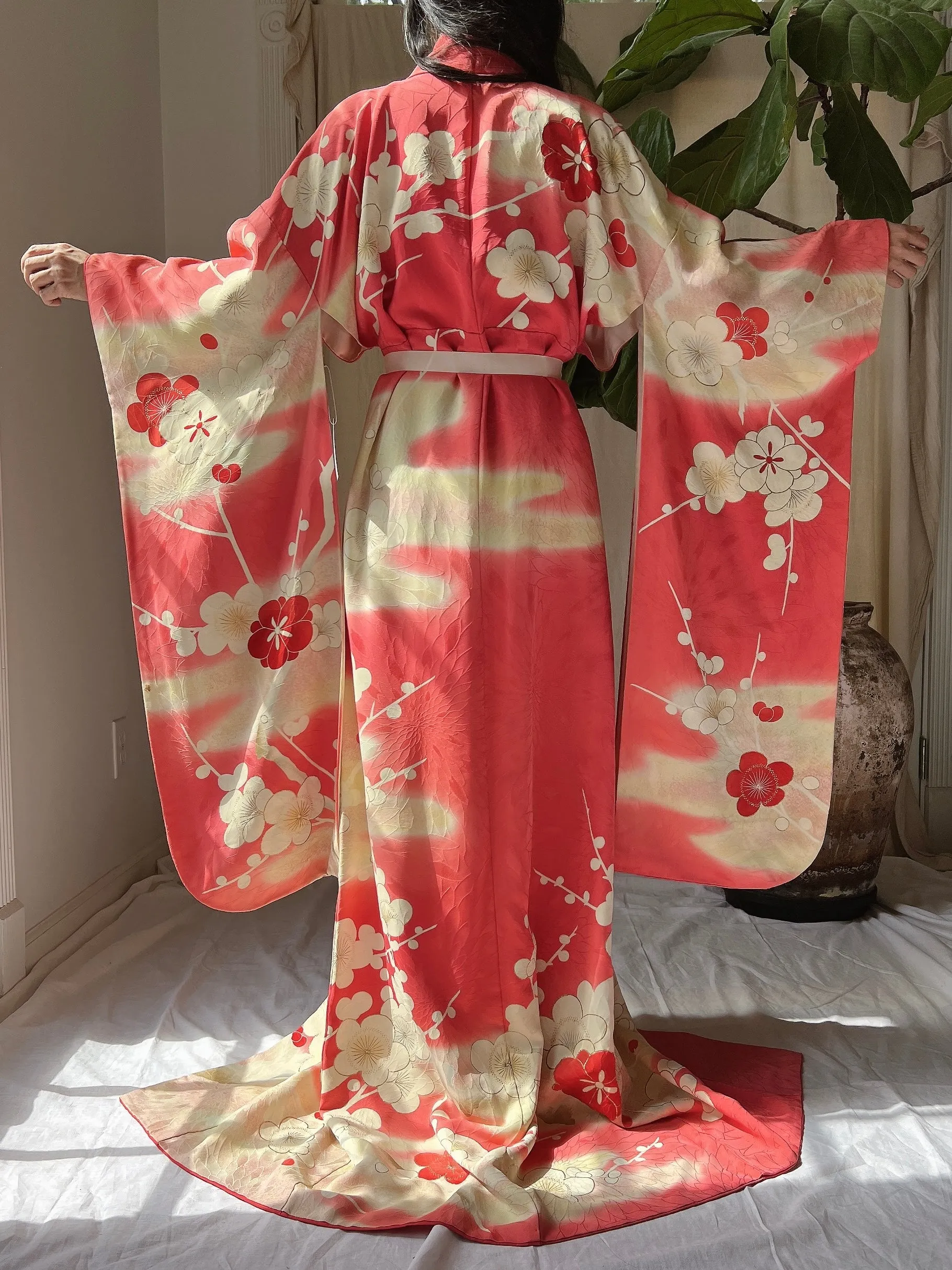 Vintage Silk Floral Kimono - OSFM