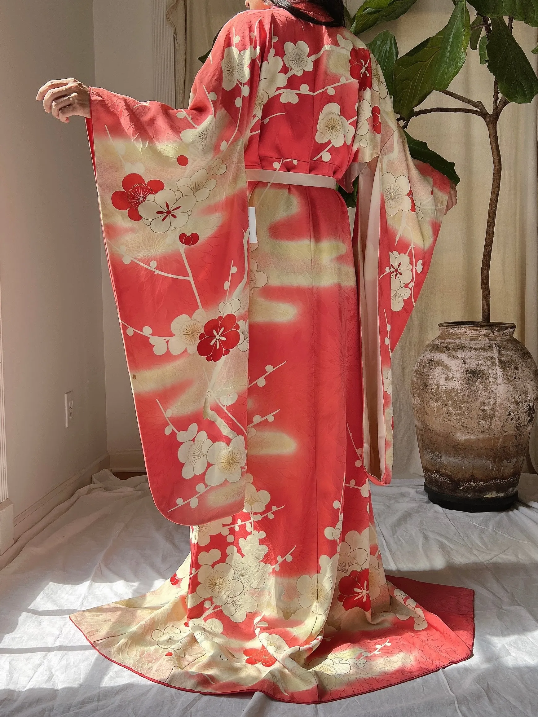 Vintage Silk Floral Kimono - OSFM