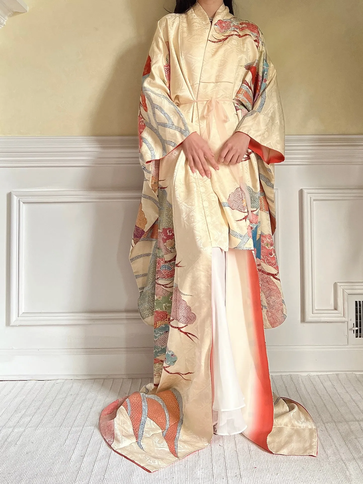 Vintage Silk Pastel Gold Kimono - OSFM