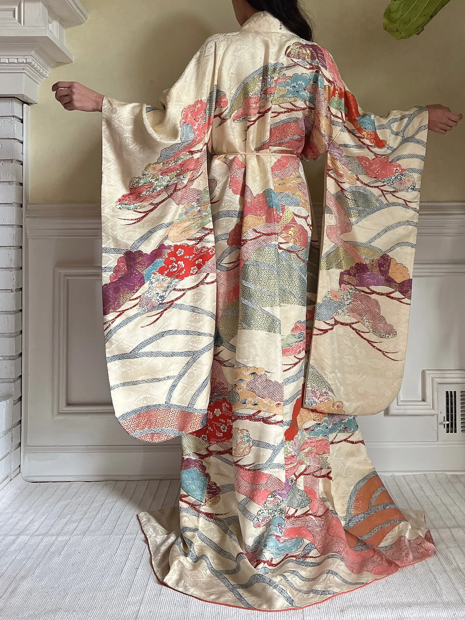 Vintage Silk Pastel Gold Kimono - OSFM